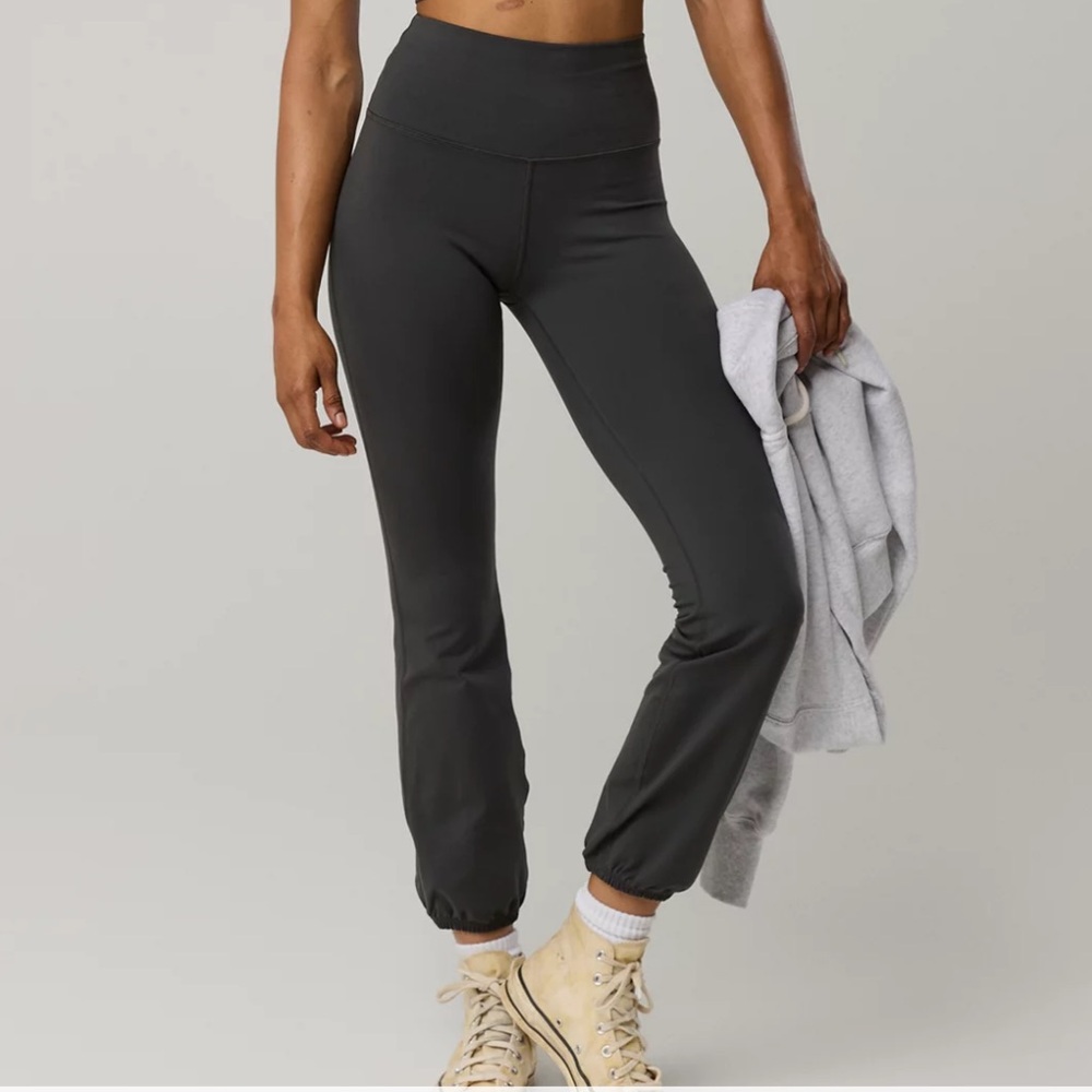 2 Aerie The Hugger Cinch Pants